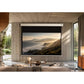 celexon Pearlstone Akku Motorleinwand Tension – im Wohnraum