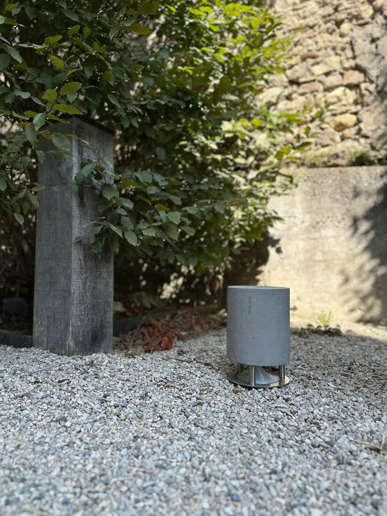 cerasonar concrete mini v2 – Beton-Outdoor-Lautsprecher – CINE-CRAFT
