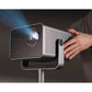 Leica Cine Play 1 4K-Laser-Beamer mit Standfuß
