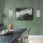 Sonance VX66 Wandeinbaulautsprecher – rechteckige VX-Wandeinbaulautsprecher neben einem Bild an der Wand